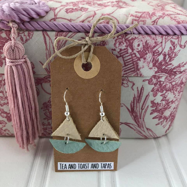 Sail away earings